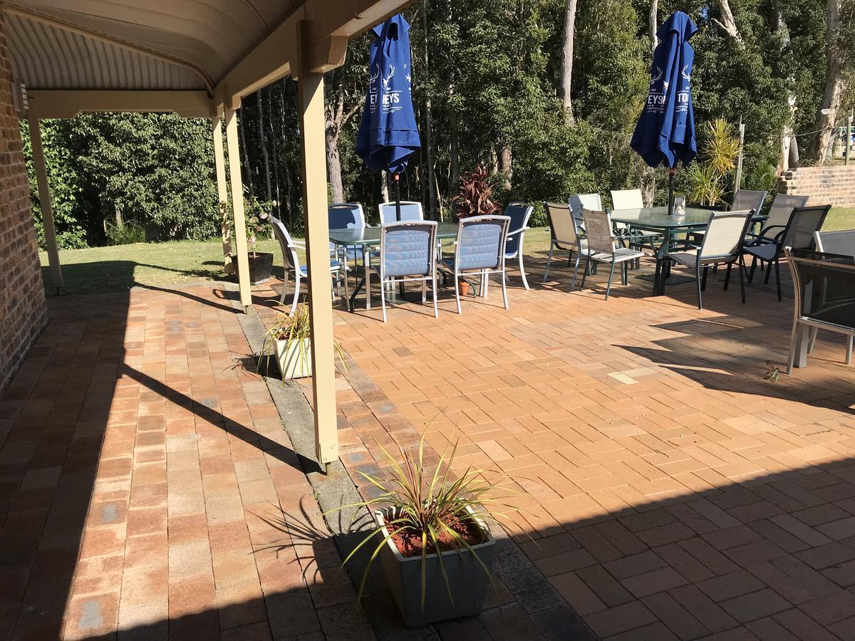 Tea Gardens Motel Buitenkant foto